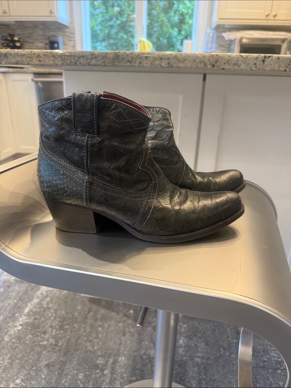 PROGETTO Black hand made snakeskin Leather Ankle cowboy boots
